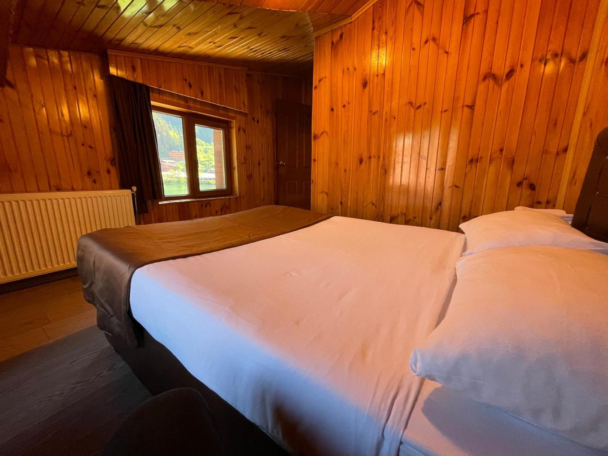 Ozkan Otel Uzungöl Esterno foto