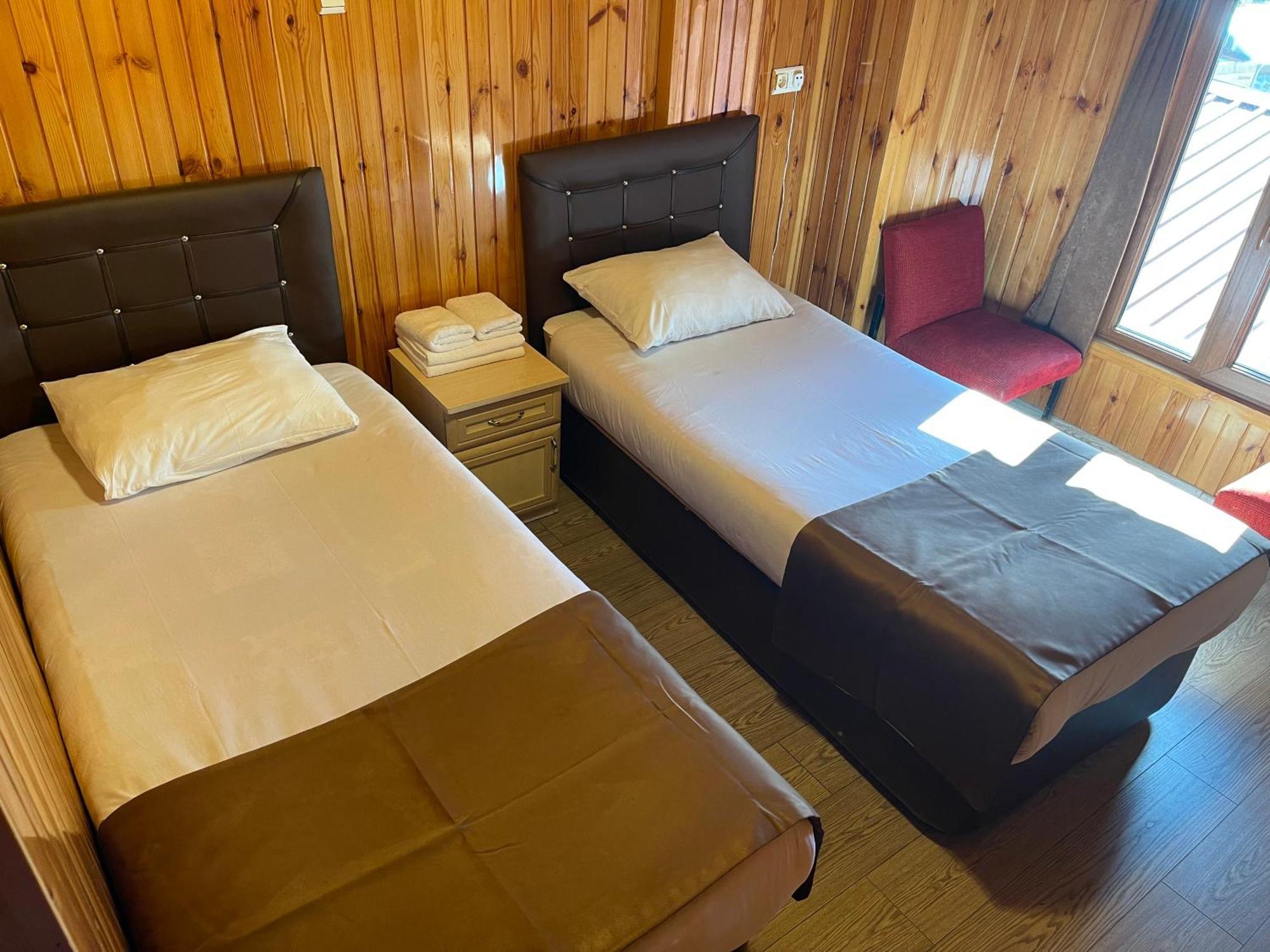 Ozkan Otel Uzungöl Esterno foto