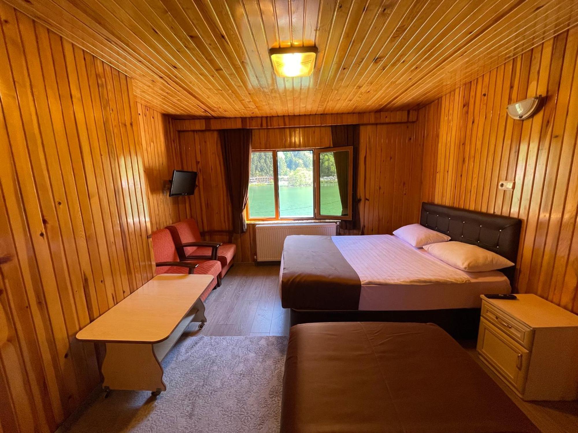 Ozkan Otel Uzungöl Esterno foto