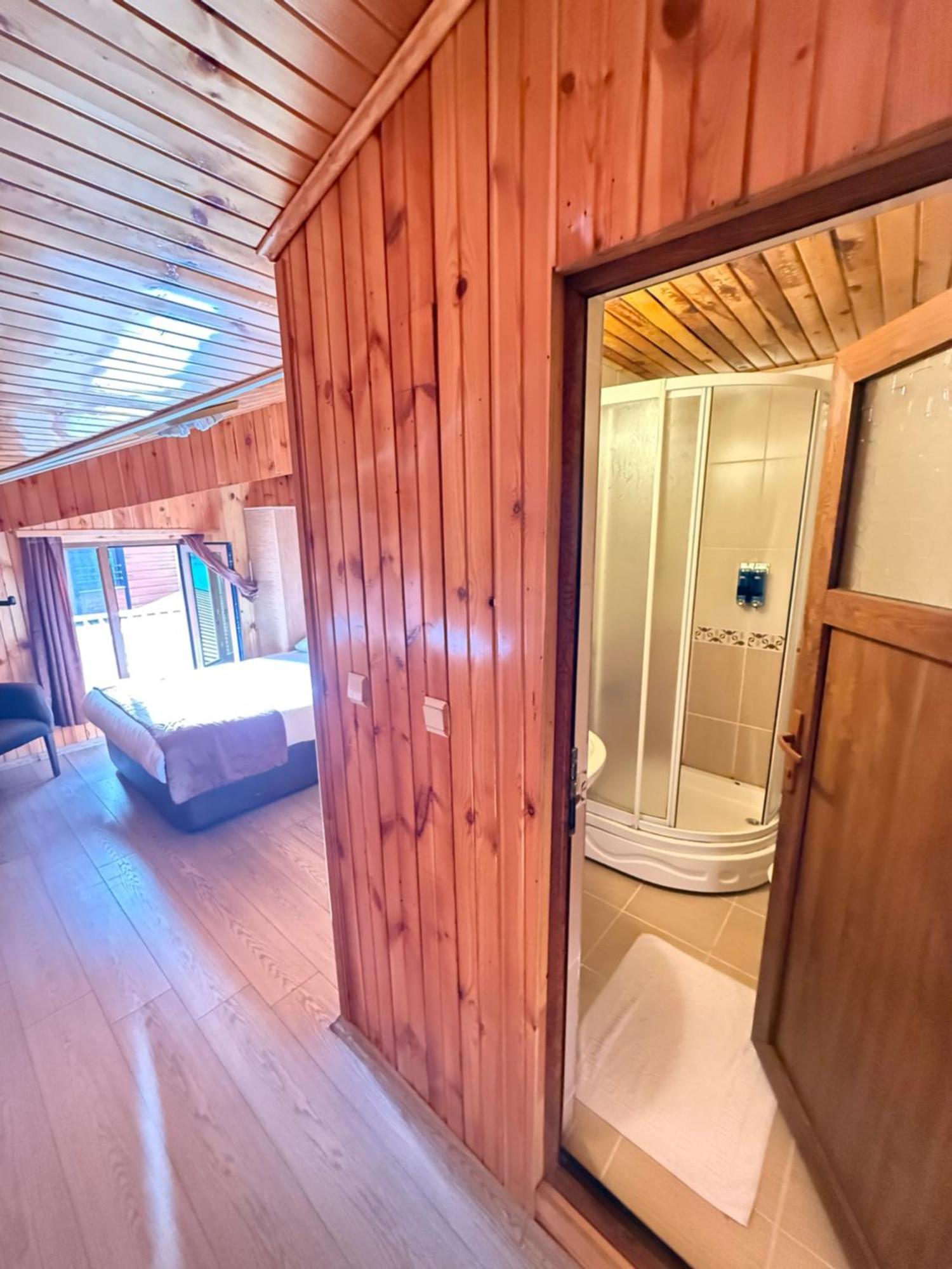 Ozkan Otel Uzungöl Esterno foto